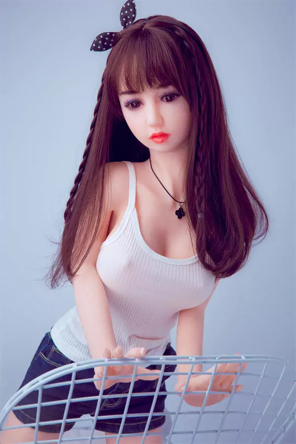 4.10ft c cup petite sex doll