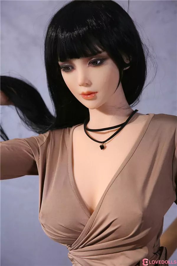 huge boobs sex doll