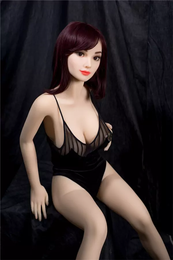 lifelike g cup sex doll